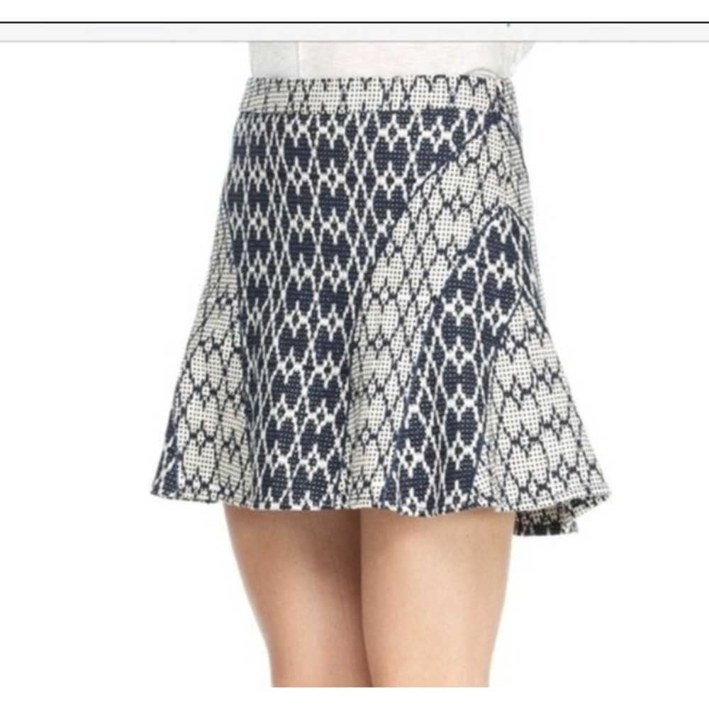 Derek Lam International Skirt Size 10 Blue White Print‎ Mini Short